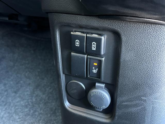 ワゴンＲ ＨＹＢＲＩＤ　ＦＸ－Ｓ　４型（4枚目）