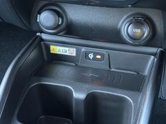 ���ޡ��ȥե�����ť��ꥢ���֤������ǽ��Ų�ǽ���磻��쥹���Ŵ�� 3