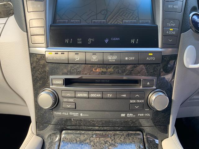4WD/Navi/CD/DVD/AW/LeatherSeat/PowerSeat/BackCamera