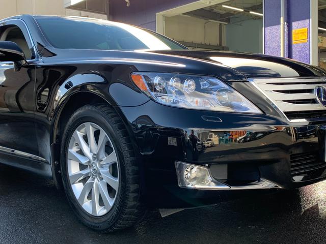 4WD/Navi/CD/DVD/AW/LeatherSeat/PowerSeat/BackCamera