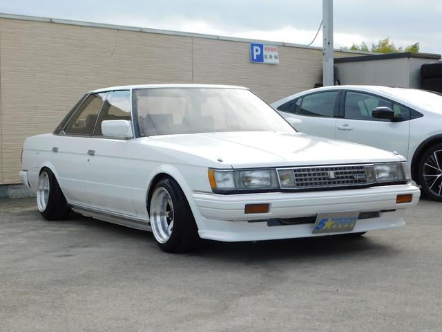 マークII グランデ　オートマ　Ｆ車高調　純正フロントリップ　ロンシャン８ｊ９ｊ１４インチ　社外マフラー　社外ステアリング　ＫＥＮＷＯＯＤスピーカー　カロッツェリアナビ　地デジ　Ｂｌｕｅｔｏｏｔｈ　ＥＴＣ（4枚目）