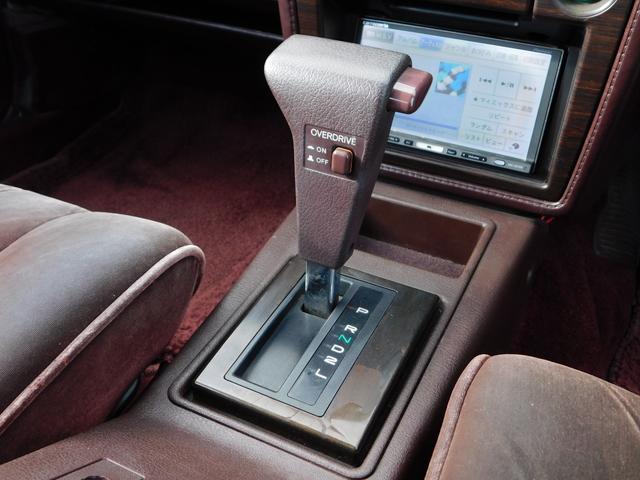 マークII グランデ　オートマ　Ｆ車高調　純正フロントリップ　ロンシャン８ｊ９ｊ１４インチ　社外マフラー　社外ステアリング　ＫＥＮＷＯＯＤスピーカー　カロッツェリアナビ　地デジ　Ｂｌｕｅｔｏｏｔｈ　ＥＴＣ（13枚目）