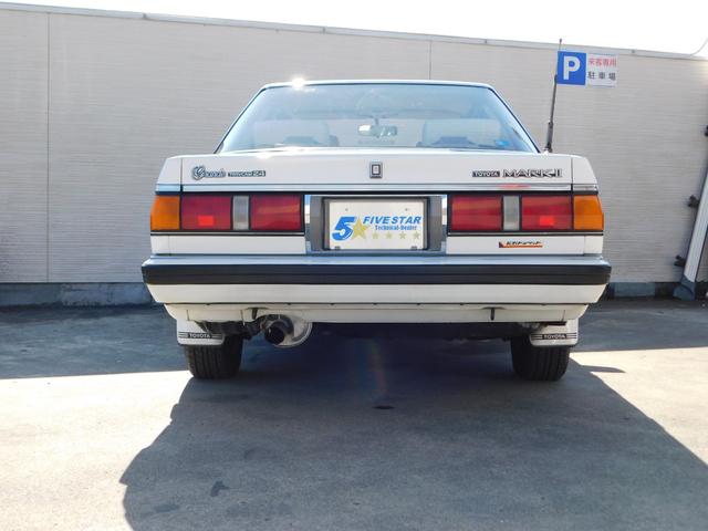 マークII グランデ　ツインカム２４　ツインカム２４　１Ｇエンジン　ノーマル車　ブリヂストン製ＳＩＥＧホイール１４インチ　パイオニア製オーディオ　リア置型スピーカー（8枚目）