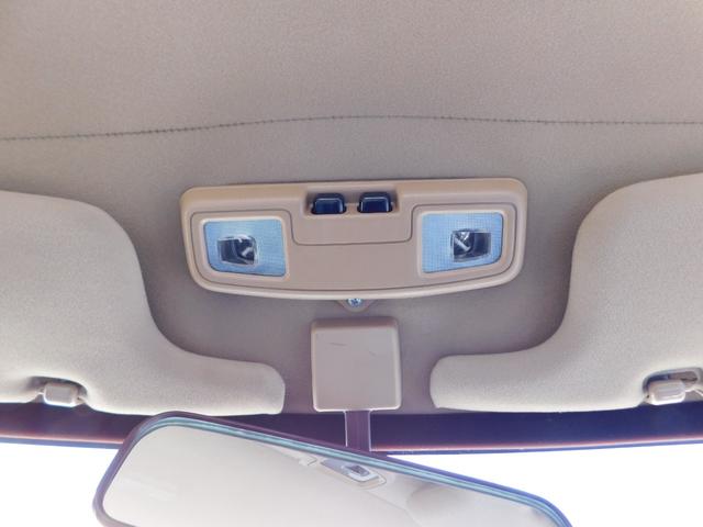 マークII グランデ　ツインカム２４　ツインカム２４　１Ｇエンジン　ノーマル車　ブリヂストン製ＳＩＥＧホイール１４インチ　パイオニア製オーディオ　リア置型スピーカー（23枚目）