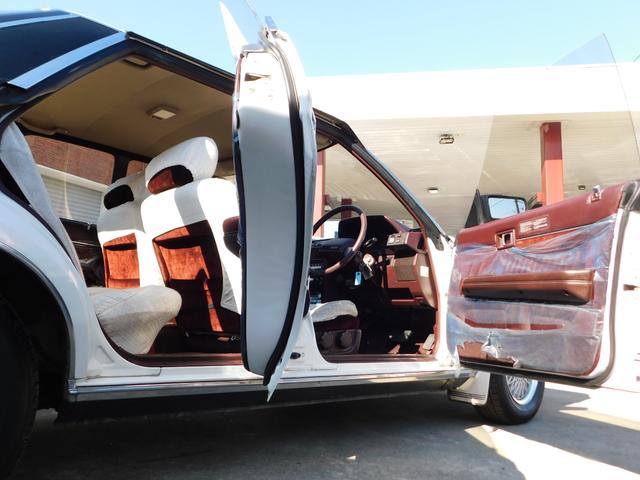 マークII グランデ　ツインカム２４　ツインカム２４　１Ｇエンジン　ノーマル車　ブリヂストン製ＳＩＥＧホイール１４インチ　パイオニア製オーディオ　リア置型スピーカー（39枚目）