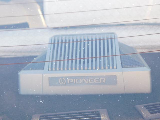 マークII グランデ　ツインカム２４　ツインカム２４　１Ｇエンジン　ノーマル車　ブリヂストン製ＳＩＥＧホイール１４インチ　パイオニア製オーディオ　リア置型スピーカー（51枚目）