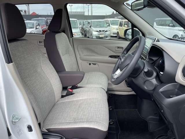 デイズ ６６０　Ｘ　当社試乗車ｕｐ　アラウンドＭ　踏み間違え防止　スマートキー　イモビライザー　バックカメラ　レーンキープ　アイドリングストップ　キーレス　フルオートエアコン　ＬＥＤライト　ナビＴＶ　ＷＡＢ　記録簿　運転席エアバック（9枚目）