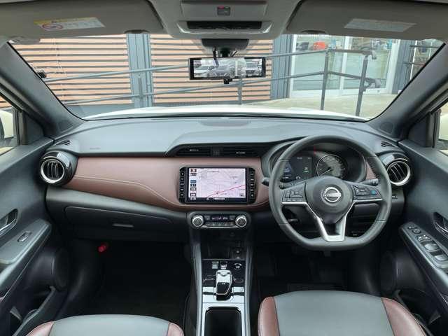 キックス 1.2 X FOUR ツートーン インテリアエディション(e-POWER) 4WD 当社試乗車upブラウンインテリアパッケージ アラウンドビュ- LED インテリキー アイドリングストップ 盗難防止システム 4WD オートエアコン 車線逸脱警報 アルミホイール ナビTV メモリーナビ 踏み間違え防止(4枚目)