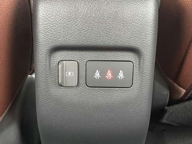 キックス 1.2 X FOUR ツートーン インテリアエディション(e-POWER) 4WD 当社試乗車upブラウンインテリアパッケージ アラウンドビュ- LED インテリキー アイドリングストップ 盗難防止システム 4WD オートエアコン 車線逸脱警報 アルミホイール ナビTV メモリーナビ 踏み間違え防止(7枚目)