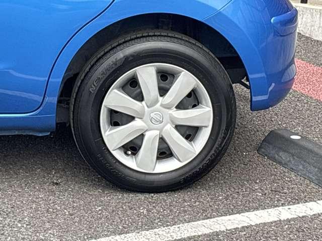 マーチ １．２　１２Ｘ　後カメラ　イモビ　スマートキープッシュスタート　アイストップ　ナビＴＶ　記録簿付き　運転席助手席エアバック　パワーウインド　パワステ　ＡＢＳ　ワンセグ　キーレスエントリー　ワンオーナー　メモリーナビ（20枚目）