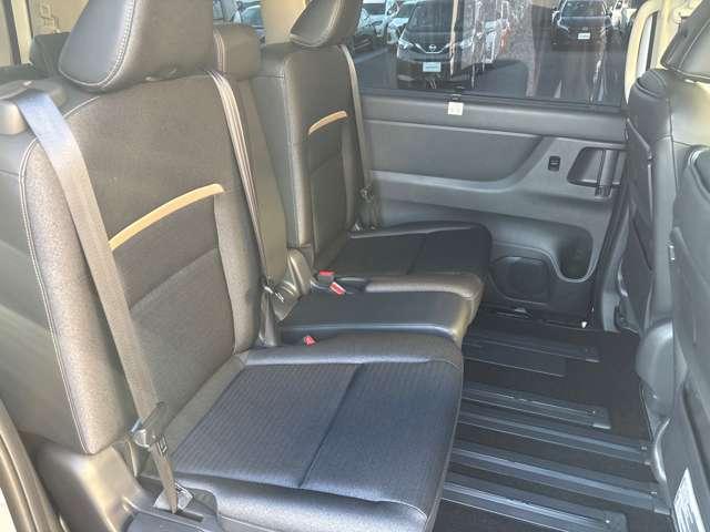 セレナ １．４　ｅ－ＰＯＷＥＲ　ハイウェイスターＶ　自動（被害軽減）ブレーキ　ＬＤＰ　追従クルーズ　ＬＥＤランプ　アルミホイール　ドライブレコーダ　ＥＴＣ　記録簿　盗難防止システム　スマートキー　１オナ　オートエアコン　サイドカーテンエアバック（11枚目）