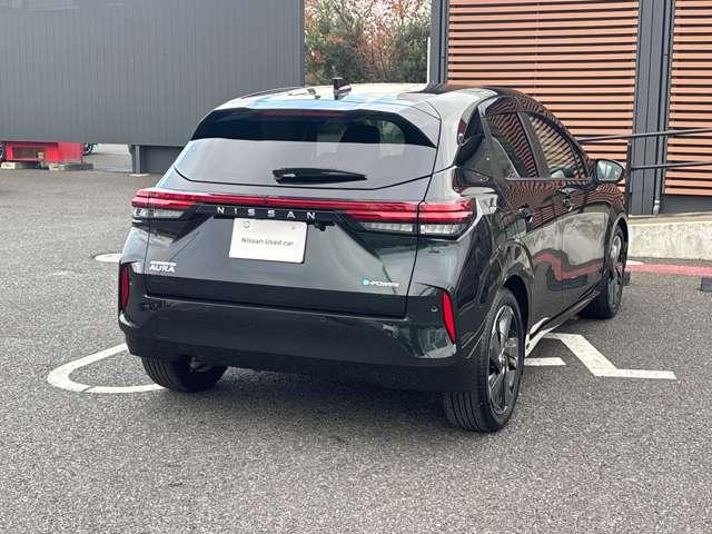 オーラ １．２　Ｇ　レザーエディション　ワンオーナ　追突防止　レーダークルーズ　本革　車線逸脱警報装置　ＬＥＤ　ドライブレコーダー　盗難防止　記録簿　バックモニター　ＥＴＣ　インテリジェントキー　メモリーナビゲーション　ＡＷ　オートエアコン（6枚目）