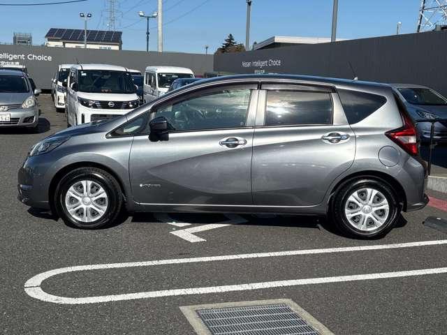 ノート 1.2 e-POWER X 360°カメラ 記録簿付 運転席助手席エアバック レーンキープ AUTOエアコン 1オーナー 盗難防止システム ナビTV 運転席エアバッグ キーレスエントリー LEDヘッド ドラレコ パワーウィンドウ(5枚目)