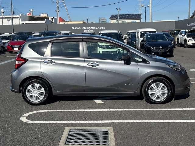 ノート 1.2 e-POWER X 360°カメラ 記録簿付 運転席助手席エアバック レーンキープ AUTOエアコン 1オーナー 盗難防止システム ナビTV 運転席エアバッグ キーレスエントリー LEDヘッド ドラレコ パワーウィンドウ(6枚目)