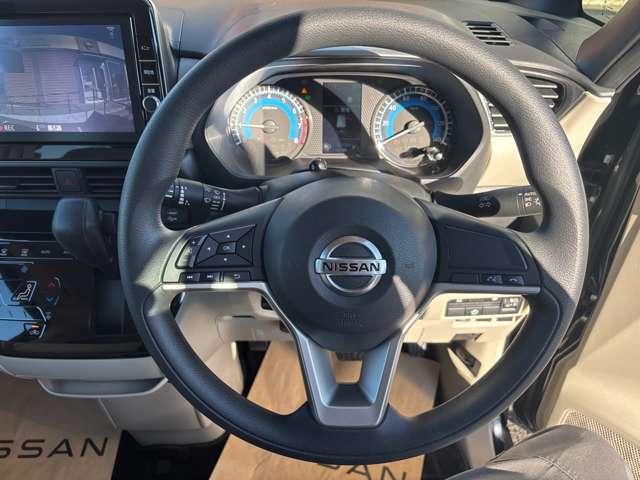 ルークス ６６０　Ｘ　アラモニ　前後衝突軽減ブレーキ　ワンオーナー車　車線逸脱防止　ＥＴＣ　スマートキー　定期点検記録簿　キーフリー　ドライブレコーダー　ｉ－ｓｔｏｐ　フルオートエアコン　パワーウインドウ　バックカメラ（12枚目）