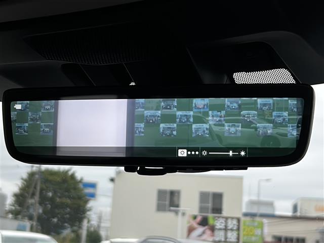 レヴォーグ ＳＴＩスポーツ　ＥＸ　ＳＴＩエアロ／純正１１．６インチディスプレイ／フルセグテレビ／バックカメラ／アイサイト／レーダークルーズコントロール／レザーシート／パワーシート／シートヒーター／パワーバックドア／コーナーセンサー（11枚目）
