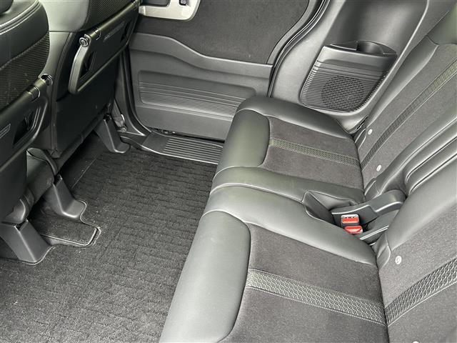 Ｎ－ＢＯＸカスタム Ｌターボ　純正９インチナビ（ＡＭ／ＦＭ／Ｂｌｕｅｔｏｏｔｈ／ＴＶ／ＤＶＤ）／ターボ／両側電動ドア／バックカメラ／純正１５インチＡＷ／前後ドライブレコーダー／ハーフレザーシート／Ｂｌｕｅｔｏｏｔｈ／ＴＶ／ＥＴＣ（13枚目）