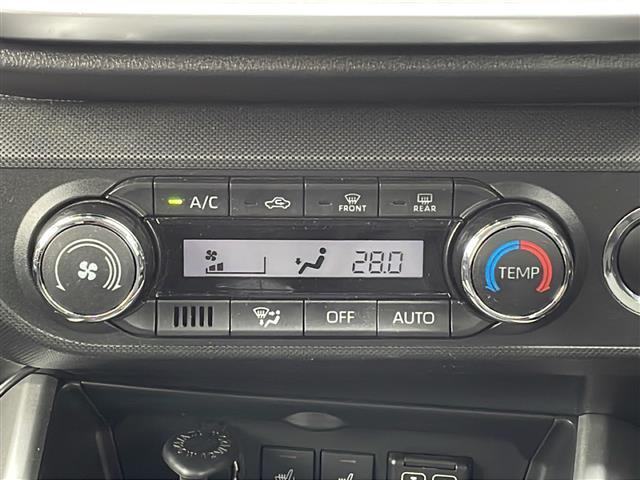 ライズ Ｚ　禁煙車／パノラマモニター／９インチディスプレイオーディオ（フルセグＴＶ／ＢＴ／ＵＳＢ／ＨＤＭＩ）／ドライブレコーダー／アダプティブクルーズコントロール／シートヒーター／革巻きステアリング（5枚目）