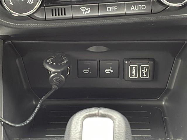 ライズ Ｚ　禁煙車／パノラマモニター／９インチディスプレイオーディオ（フルセグＴＶ／ＢＴ／ＵＳＢ／ＨＤＭＩ）／ドライブレコーダー／アダプティブクルーズコントロール／シートヒーター／革巻きステアリング（7枚目）