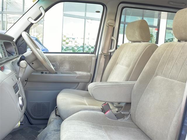 全国納車も可能です!全国展開のガリバーネットワークで、北海道から沖縄までどこでもご納車可能※です!詳細はお気軽にお問い合わせください!※車両運搬費がかかります。