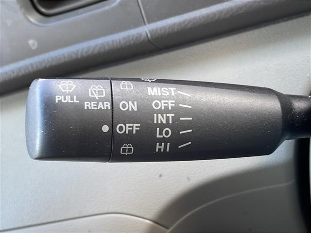 店頭販売もしておりますので、先に在庫が無くなってしまうこともございます。気になる車はまずはお問い合わせください!