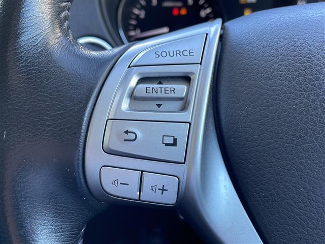 エクストレイル ２０ＸエクストリーマーＸエマージェンシーブレーキＰ　禁煙車／純正ナビ（ＣＤ／フルセグＴＶ／Ｂｌｕｅｔｏｏｔｈ／ＡＵＸ）／アラウンドビューモニター／ビルトインＥＴＣ／クルーズコントロール／革巻きステアリング／ステアリングスイッチ／前席シートヒーター（8枚目）