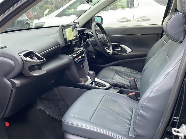 ヤリスクロス G 禁煙車/純正8インチディスプレイオーディオ(ナビ機能付/フルセグTV/Bluetooth)/パノラミックビューモニター/ビルトインETC2.0/ハンズフリーパワーバックドア/デジタルインナーミラー(10枚目)