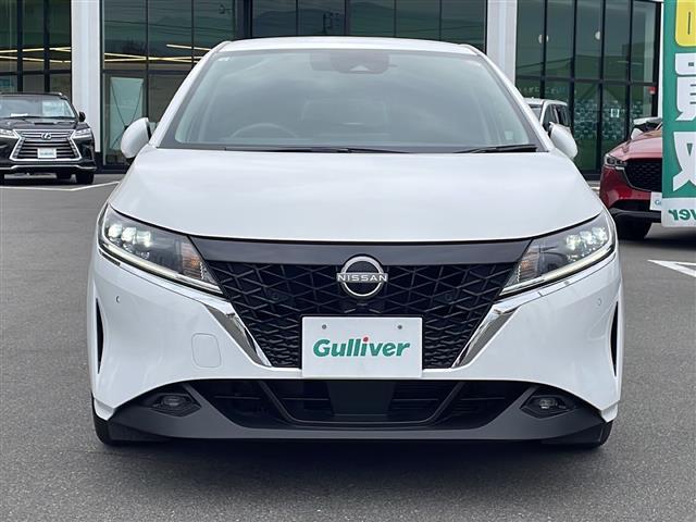 ノート Ｘ　ＦＯＵＲ　禁煙車／純正９インチナビ（フルセグＴＶ／Ｂｌｕｅｔｏｏｔｈ／ＵＳＢ）／インテリジェントアラウンドビューモニター／インテリジェントルームミラー／前席シートヒーター／ステアリングヒーター／ドラレコ（18枚目）