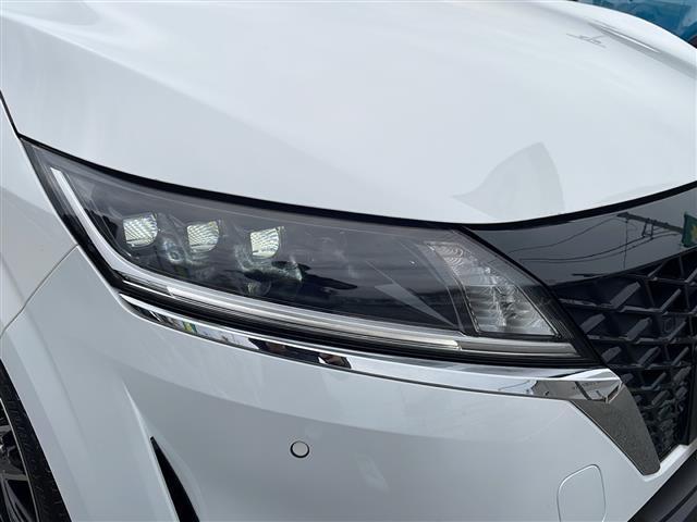 ノート Ｘ　ＦＯＵＲ　禁煙車／純正９インチナビ（フルセグＴＶ／Ｂｌｕｅｔｏｏｔｈ／ＵＳＢ）／インテリジェントアラウンドビューモニター／インテリジェントルームミラー／前席シートヒーター／ステアリングヒーター／ドラレコ（25枚目）