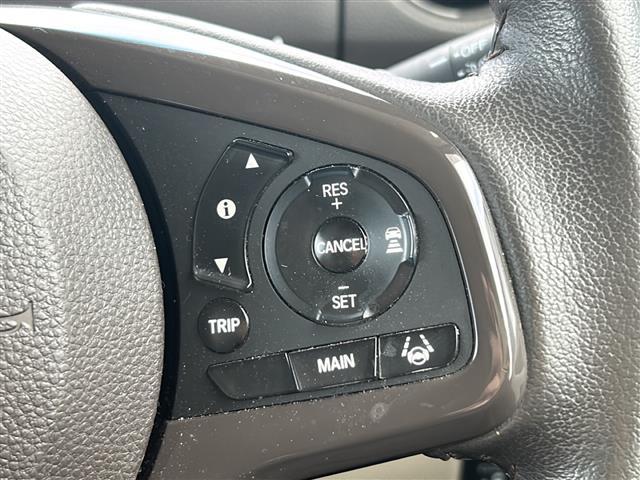 N-BOX G・Lターボホンダセンシング 禁煙車/純正ナビ/バックカメラ/両側電動ドア/レーダークルーズコントロール/前後ドライブレコーダー/ロールサンシェード/革巻きステアリング/パドルシフト/LEDヘッドライト/スマートキー/スペアキー(5枚目)