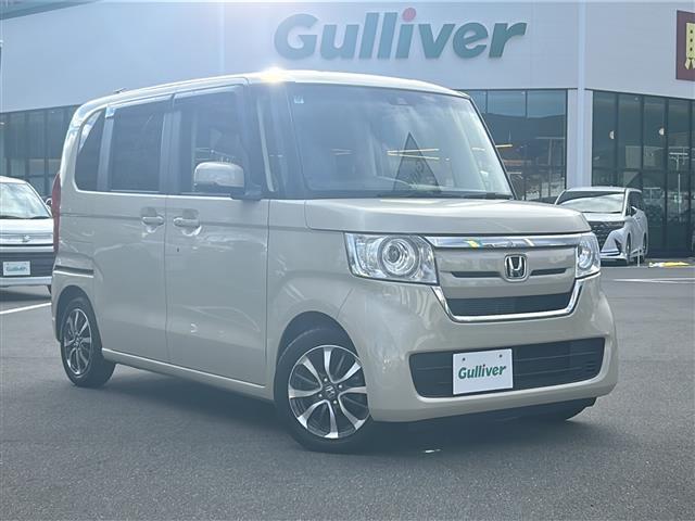 N-BOX G・Lターボホンダセンシング 禁煙車/純正ナビ/バックカメラ/両側電動ドア/レーダークルーズコントロール/前後ドライブレコーダー/ロールサンシェード/革巻きステアリング/パドルシフト/LEDヘッドライト/スマートキー/スペアキー(17枚目)
