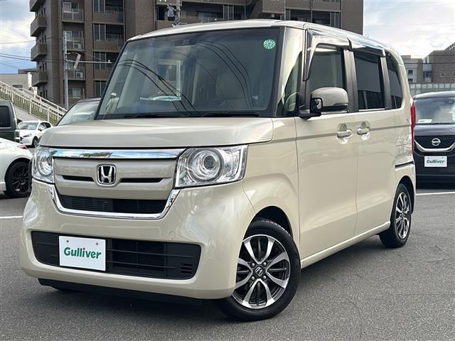 N-BOX G・Lターボホンダセンシング 禁煙車/純正ナビ/バックカメラ/両側電動ドア/レーダークルーズコントロール/前後ドライブレコーダー/ロールサンシェード/革巻きステアリング/パドルシフト/LEDヘッドライト/スマートキー/スペアキー(19枚目)