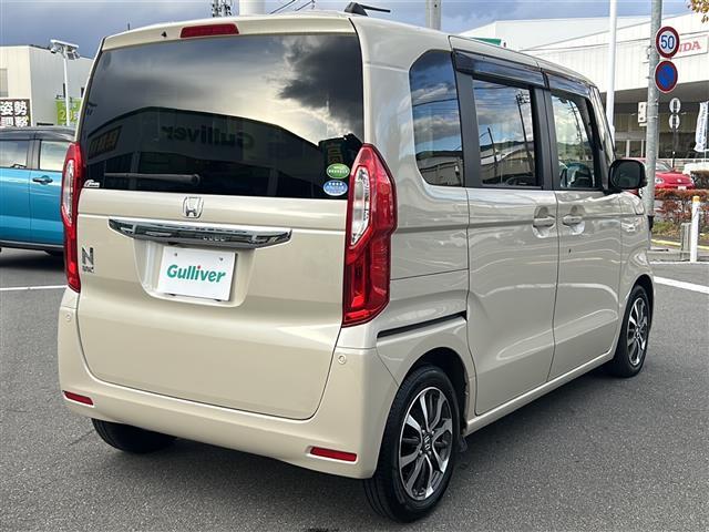 N-BOX G・Lターボホンダセンシング 禁煙車/純正ナビ/バックカメラ/両側電動ドア/レーダークルーズコントロール/前後ドライブレコーダー/ロールサンシェード/革巻きステアリング/パドルシフト/LEDヘッドライト/スマートキー/スペアキー(23枚目)