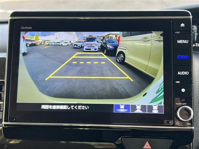 N-BOX L コーディネートスタイル 禁煙車/純正8インチナビ/レーダークルコン/両側パワスラドア/アイドリングストップ/前席シートヒーター/Bluetooth/フルセグTV/衝突被害軽減システム/レーンキープアシスト/横滑り防止装置(2枚目)