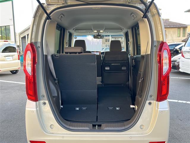 N-BOX L コーディネートスタイル 禁煙車/純正8インチナビ/レーダークルコン/両側パワスラドア/アイドリングストップ/前席シートヒーター/Bluetooth/フルセグTV/衝突被害軽減システム/レーンキープアシスト/横滑り防止装置(17枚目)