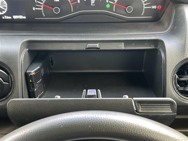 N-BOX L コーディネートスタイル 禁煙車/純正8インチナビ/レーダークルコン/両側パワスラドア/アイドリングストップ/前席シートヒーター/Bluetooth/フルセグTV/衝突被害軽減システム/レーンキープアシスト/横滑り防止装置(33枚目)