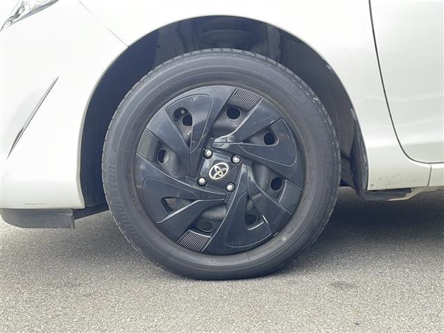 アクア S グランパー 禁煙車/社外ナビ(CD/DVD/フルセグTV/Bluetooth)/バックカメラ/ETC/ステアリングスイッチ/LEDヘッドライト/スマートキー/Pスタート/電動格納ミラー/純正フロアマット(37枚目)