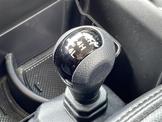 ジムニー ＸＣ　禁煙車／社外７インチナビ（ＣＤ／ＤＶＤ／ワンセグＴＶ／Ｂｌｕｅｔｏｏｔｈ）／バックカメラ／ビルトインＥＴＣ／シートヒーター／革巻きステアリング／クルーズコントロール／ステアリングスイッチ／ドラレコ（8枚目）