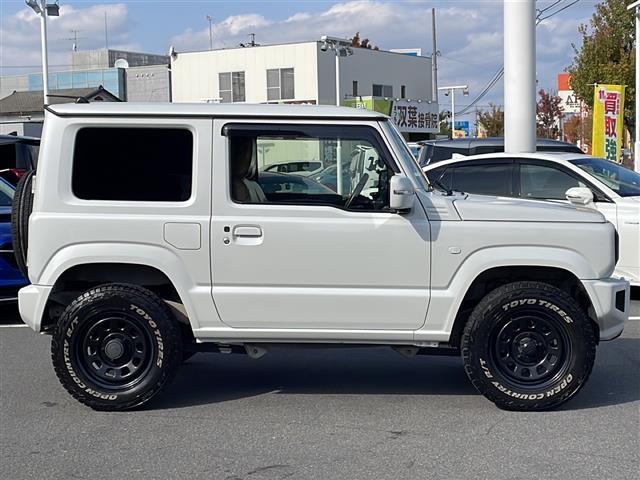 ジムニー ＸＣ　禁煙車／社外７インチナビ（ＣＤ／ＤＶＤ／ワンセグＴＶ／Ｂｌｕｅｔｏｏｔｈ）／バックカメラ／ビルトインＥＴＣ／シートヒーター／革巻きステアリング／クルーズコントロール／ステアリングスイッチ／ドラレコ（22枚目）