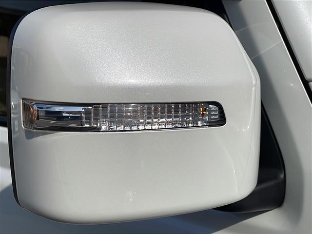 ジムニー ＸＣ　禁煙車／社外７インチナビ（ＣＤ／ＤＶＤ／ワンセグＴＶ／Ｂｌｕｅｔｏｏｔｈ）／バックカメラ／ビルトインＥＴＣ／シートヒーター／革巻きステアリング／クルーズコントロール／ステアリングスイッチ／ドラレコ（29枚目）