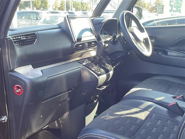 デリカミニ T プレミアム 禁煙車/純正9インチナビ(フルセグTV/Bleutooth)/ハンズフリー両側パワースライドドア/ハーフレザーシート/前席シートヒーター/ステアリングヒーター/マルチアラウンドモニター(10枚目)