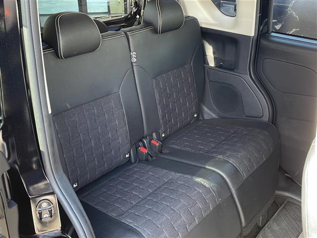 デリカミニ T プレミアム 禁煙車/純正9インチナビ(フルセグTV/Bleutooth)/ハンズフリー両側パワースライドドア/ハーフレザーシート/前席シートヒーター/ステアリングヒーター/マルチアラウンドモニター(11枚目)