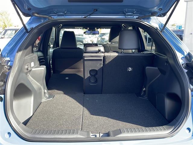 ヤリスクロス Ｚ　禁煙車／８インチディスプレイオーディオ（Ｂｌｕｅｔｏｏｔｈ／Ｍｉｒａｃａｓｔ）／バックカメラ／ビルトインＥＴＣ／ドライブレコーダー機能付デジタルインナーミラー／ハーフレザーシート／運転席パワーシート（12枚目）