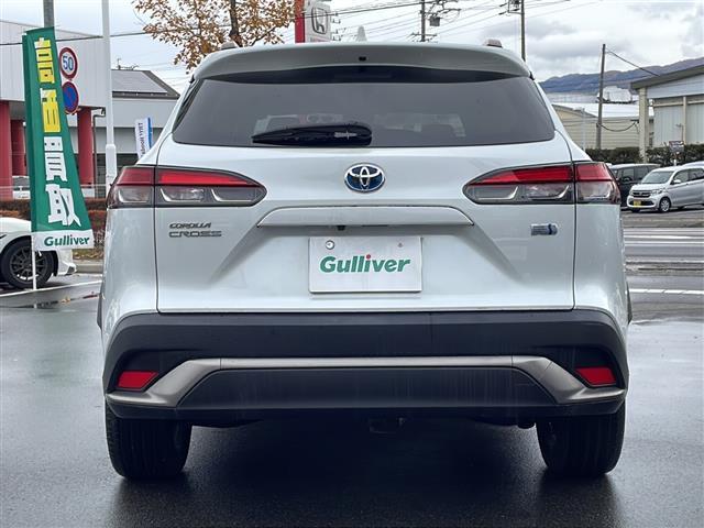 カローラクロス ハイブリッド Z 禁煙車/スタッド車載/8インチディスプレイオーディオ(ナビ機能付/CD/DVD/フルセグTV/Bluetooth)/パノラミックビューモニター/ビルトインETC/運転席パワーシート/前席シートヒーター(24枚目)