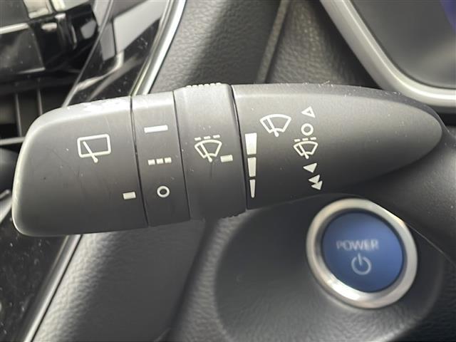 カローラクロス ハイブリッド Z 禁煙車/スタッド車載/8インチディスプレイオーディオ(ナビ機能付/CD/DVD/フルセグTV/Bluetooth)/パノラミックビューモニター/ビルトインETC/運転席パワーシート/前席シートヒーター(31枚目)