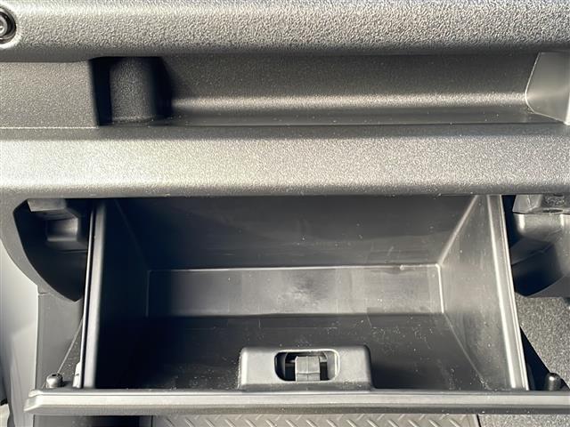 ジムニー XC ディスプレイオーディオ/AppleCarPlay対応/バックカメラ/クルーズコントロール/シートヒーター/ミラーヒーター/純正ラバーマット/LEDヘッドライト/スマートキー/パートタイム4WD(33枚目)