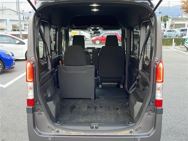 N-VAN+スタイル +STYLE FUN ターボ 禁煙車/4WD/両側スライドドア/純正ディスプレイオーディオ/ワンセグTV/バックカメラ/USB入力端子/クルーズコントロール/アイドリングストップ/前後ドラレコ/サマータイヤ4本車載/ドアバイザー(17枚目)