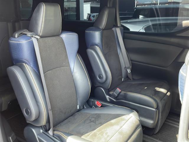 商談ルームにはキッズルームも完備しています☆お子様連れでもゆっくりとお車をお選びいただけます！