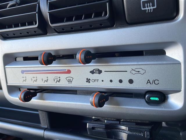 ザッツ ターボ　禁煙車／純正オーディオ（ＣＤ／ＦＭ／ＡＭ）／ＥＴＣ／純正フロアマット／ＷＯＲＫ１５インチＡＷ／純正フロアマット／ドアバイザー／Ｗエアバック（26枚目）