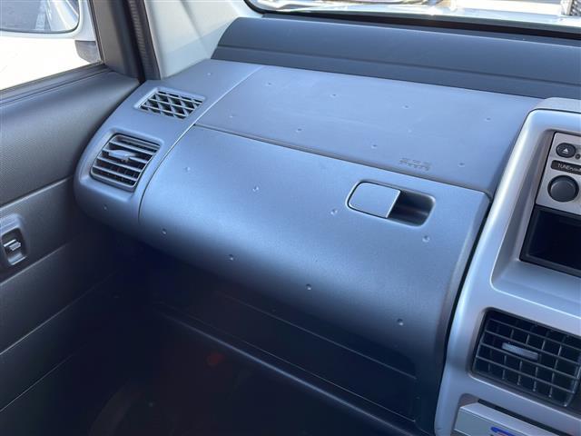 ザッツ ターボ　禁煙車／純正オーディオ（ＣＤ／ＦＭ／ＡＭ）／ＥＴＣ／純正フロアマット／ＷＯＲＫ１５インチＡＷ／純正フロアマット／ドアバイザー／Ｗエアバック（30枚目）